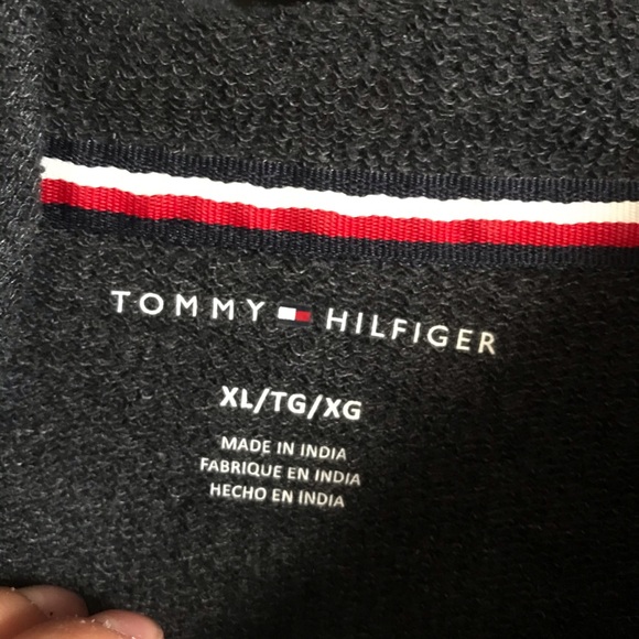 Tommy Hilfiger hoodie - Picture 3 of 3